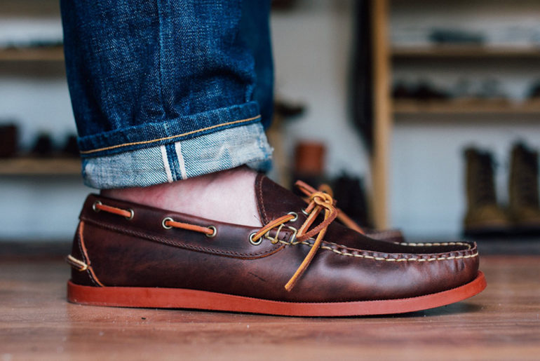 camp-moc-five-plus-one-maine-moccasin-lead</a>