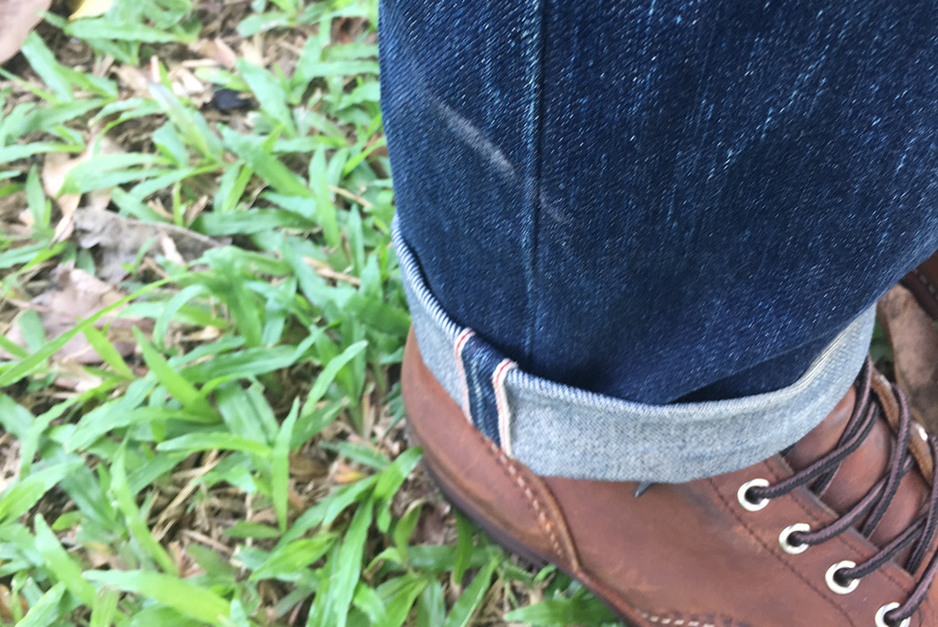 Fade-of-the-Day---Cheese-Denim-SF-09X-(14-Months,-1-Wash,-2-Soaks)-model-leg-selvedge