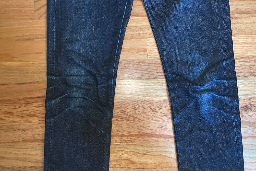 Fade-of-the-Day---Naked-&-Famous-Deep-Indigo-Selvedge-(22-Months,-1-Soak)-front-legs