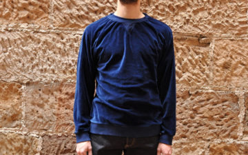 Blue-Blue-Japan-Indigo-Dyed-Velvet-Sweatshirt-model-front