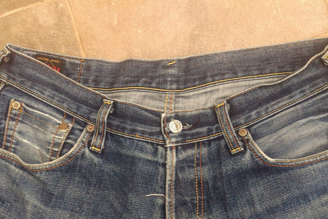 Fade of the Day - Evisu EV0001 (20 Years, Unknown Washes) front top