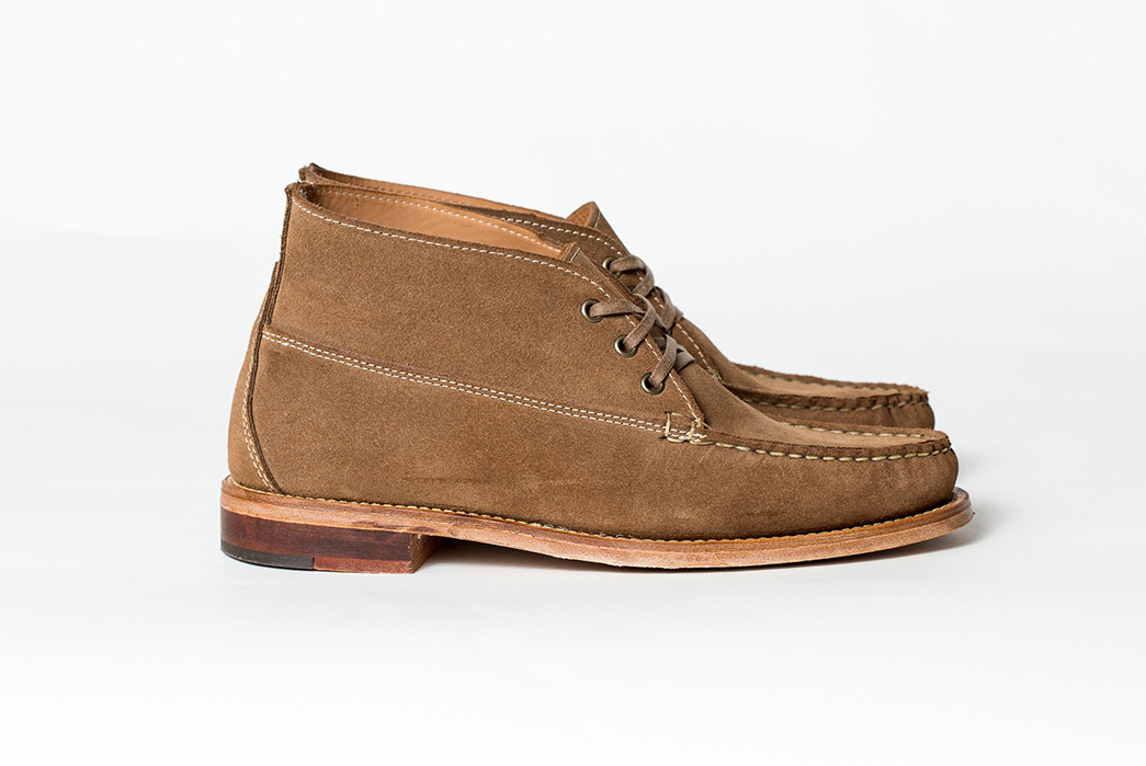 Maine-Moccasin-Introduces-Their-3-Eyelet-Chukka-shoes