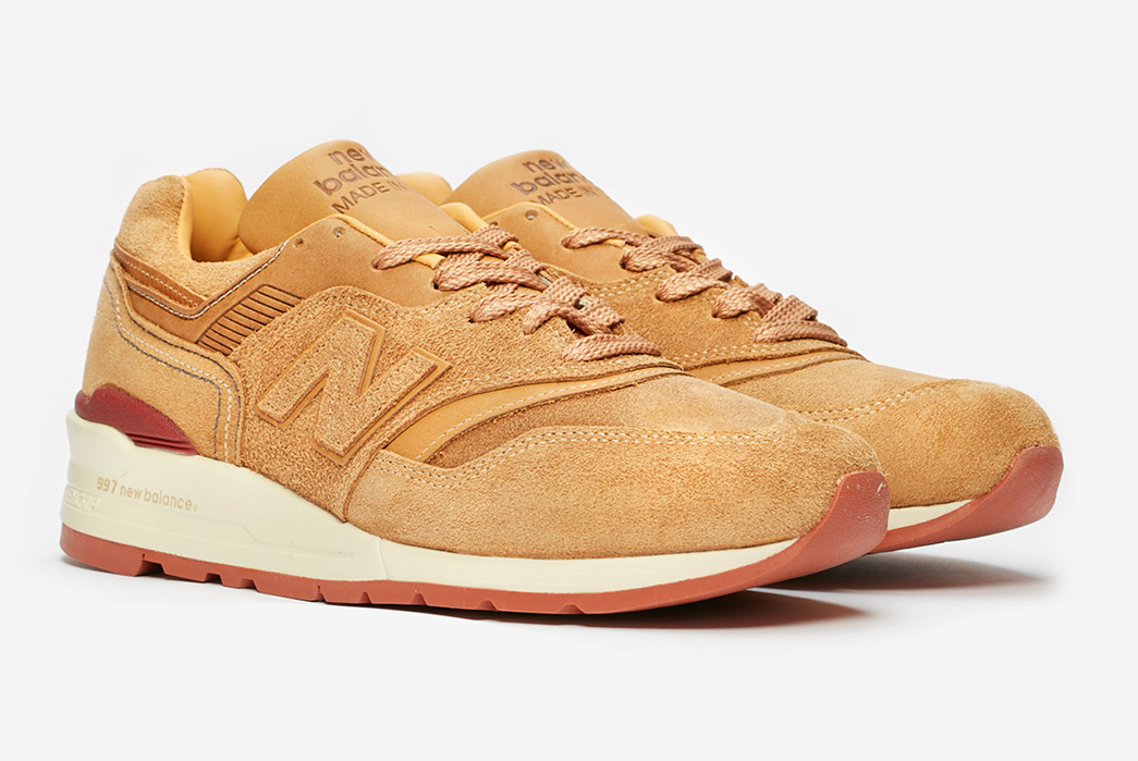 Red-Wing-and-New-Balance-Step-Into-a-Sneaker-Collab-pair-front-side