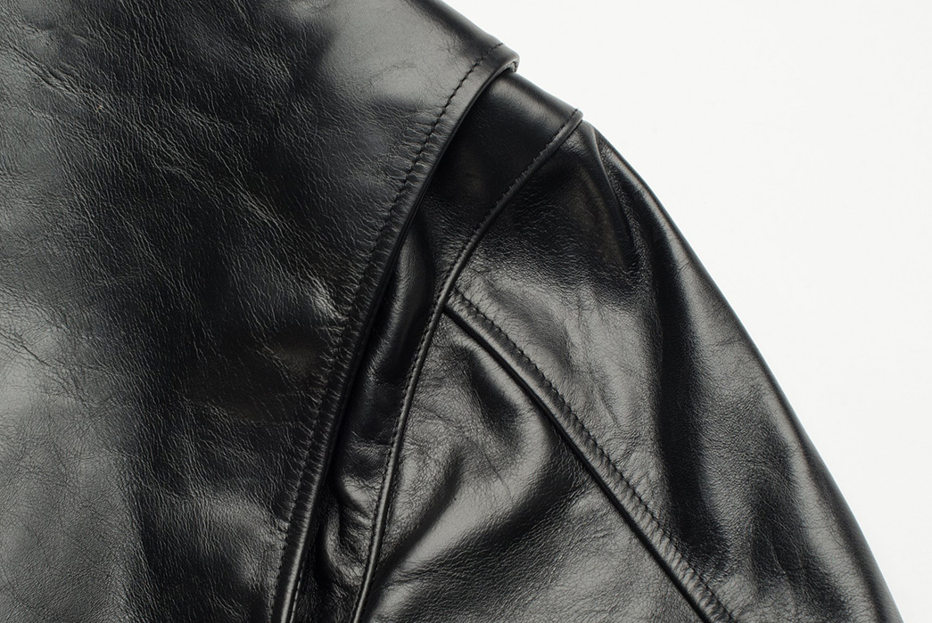 Freenote-Cloth-Soars-To-New-Sartorial-Heights-With-The-FJ1-Leather-Jacket-shoulder