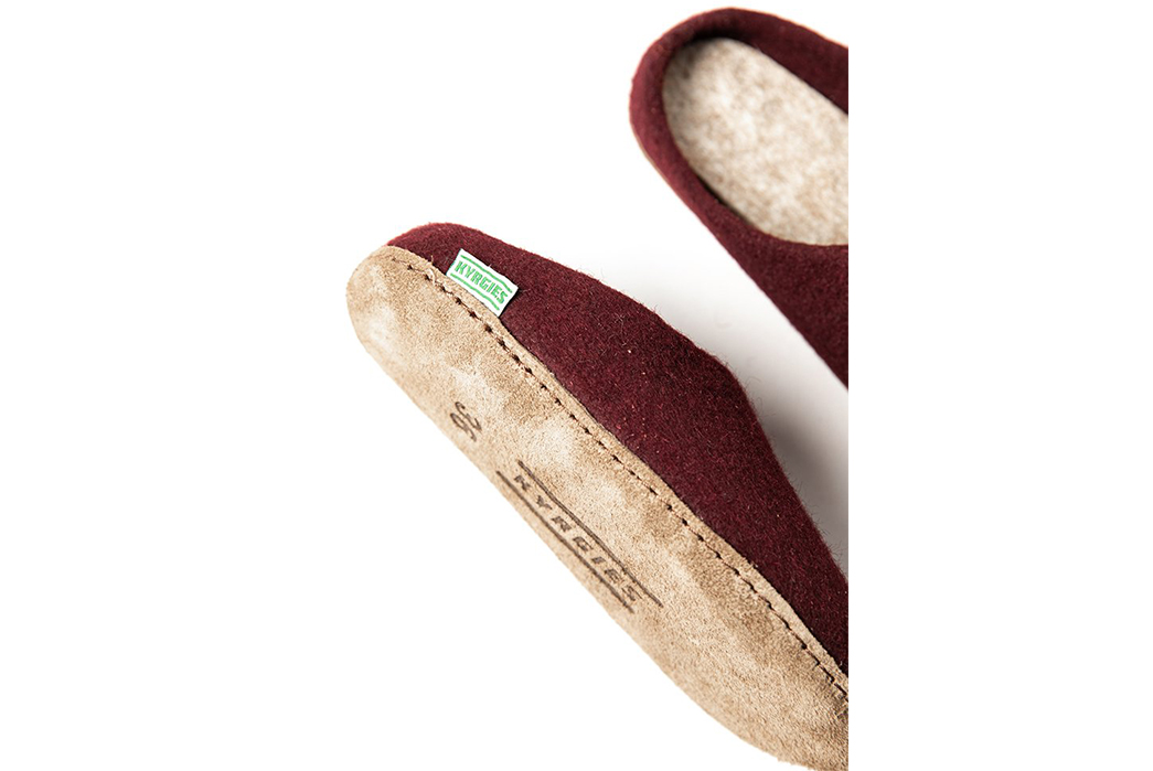 Kyrgies-Kick-Back-With-The-Low-Back-Slipper-bordeaux-detailed