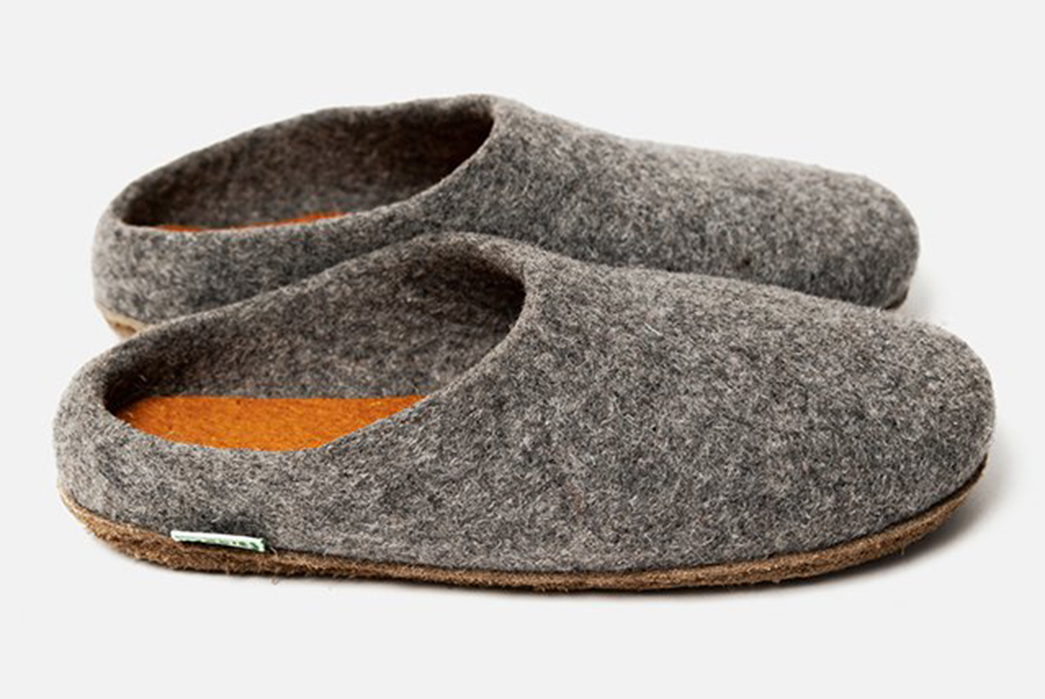 Kyrgies-Kick-Back-With-The-Low-Back-Slipper-grey