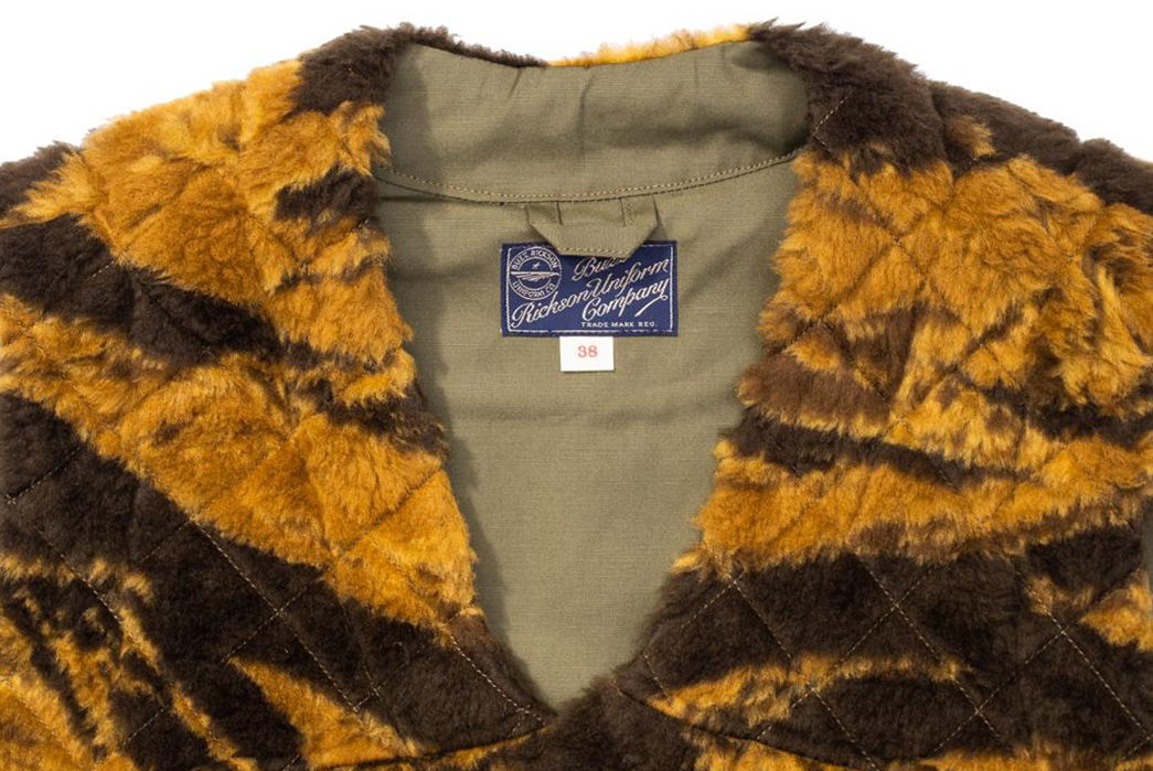 Buzz-Rickson's-Is-On-The-Prowl-With-Its-Gold-Tiger-Boa-Vest-front-collar
