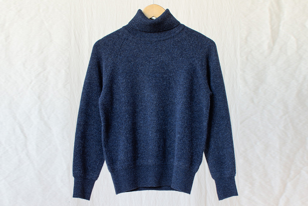 If-It-Knits---All-the-Different-Kinds-of-Sweaters-blue-2