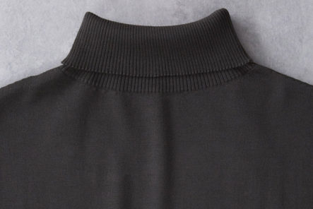 Turtleneck-Sweaters---Five-Plus-One-collar