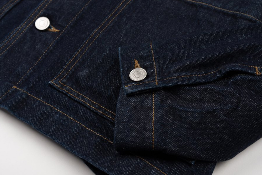 Dyeing-for-a-real-indigo-yet-sustainable-denim-jacket-Norse-Projects-has-you-covered.-front-sleeve