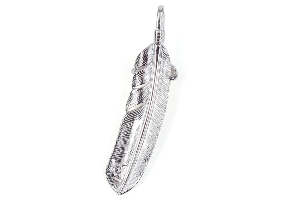 Sink-Your-Talons-Into-The-First-Arrow's-Large-Eagle-Claw-Silver-Feather-Pendant-4