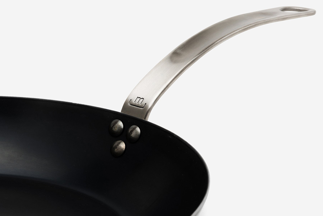Carbon-Steel-Pans---Five-Plus-One-2)-Made-In-12-Frying-Pan-detailed
