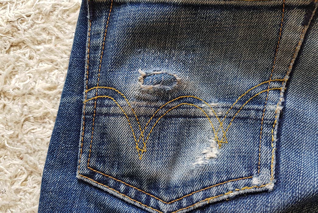 Fade-Friday---Edwin-ED-55-(3.5-Years,-5-Washes,-Unknown-Soaks)-back-pocket-2