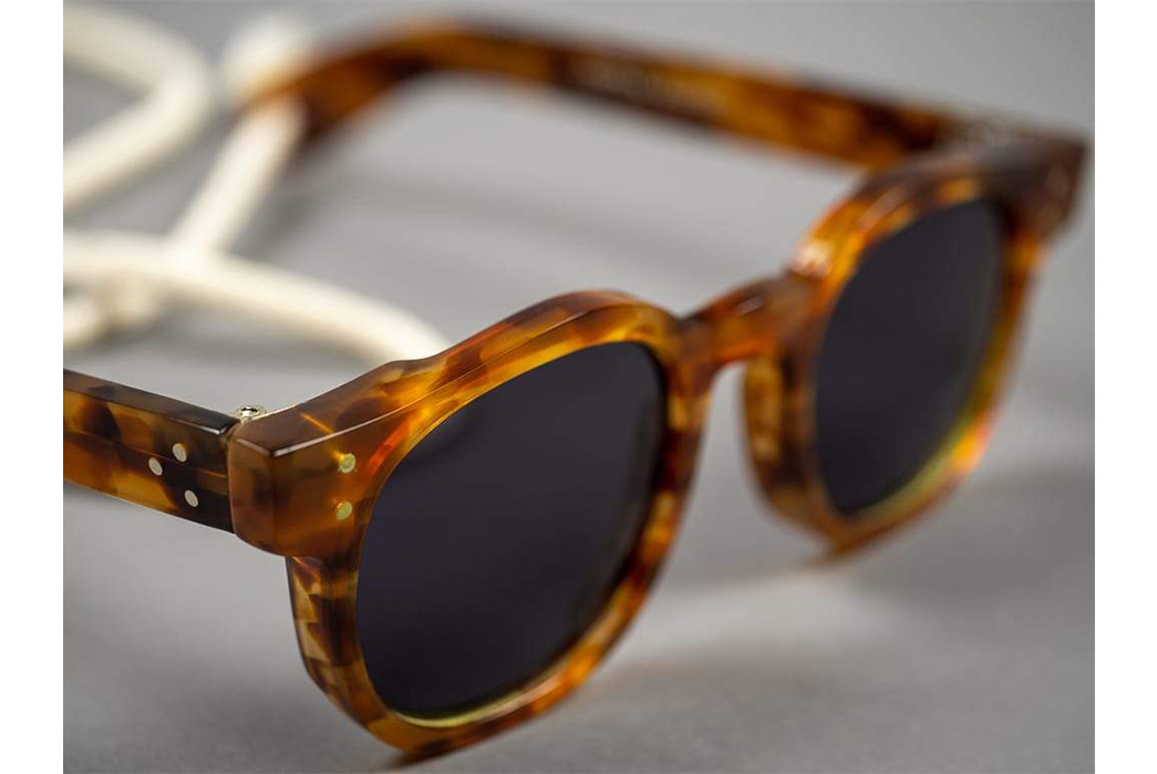 Tender's-Slimmer-Flat-Top-Sunglasses-Are-Handmade-In-England-angle