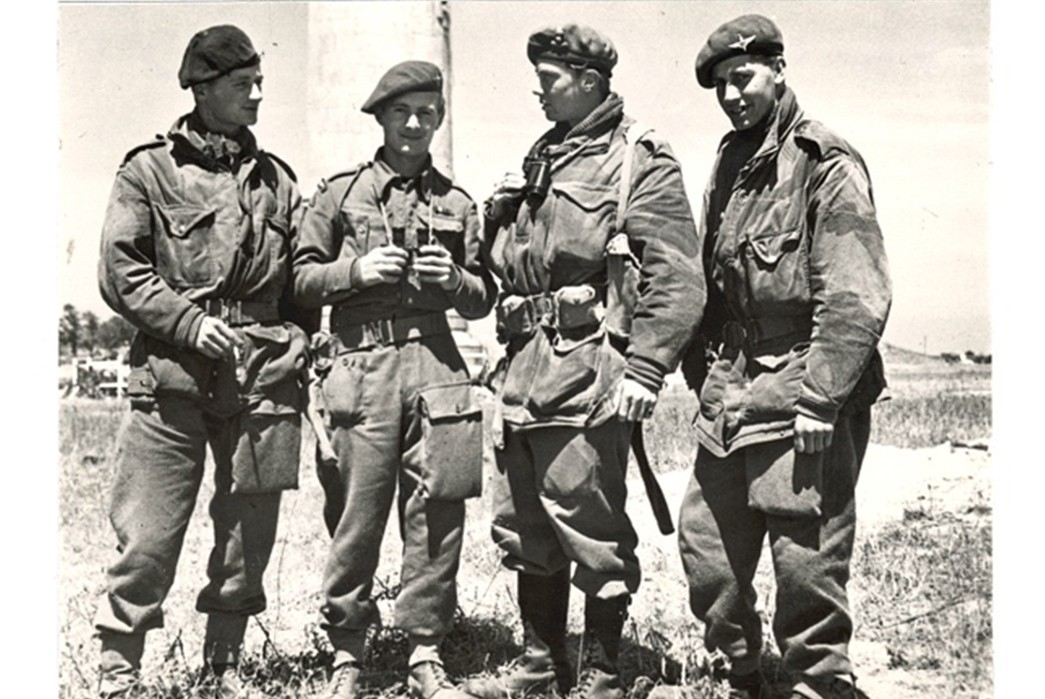 The-Discernable-History-of-Camouflage-British-paratroopers-in-WWII.-Image-via-parachuteregiment-hsf.org