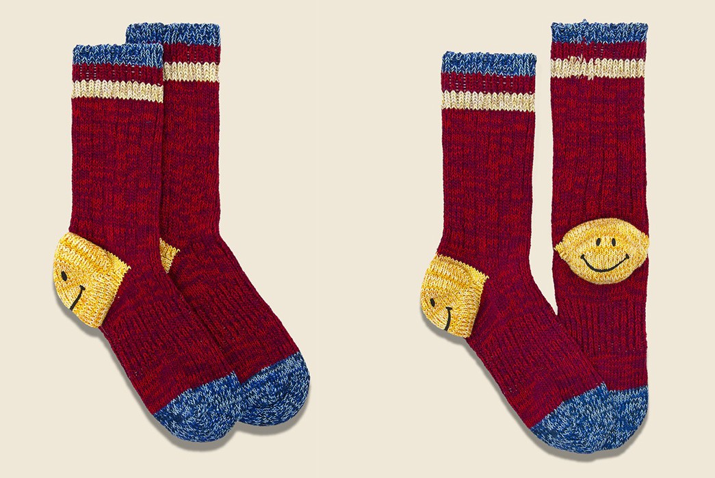 Walk-on-64-Yarns-With-a-Smile-In-Kapital's-Ivy-Smile-Socks-reds