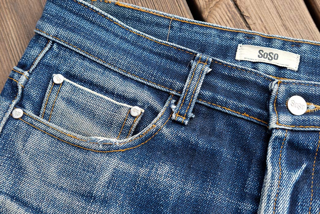 Fade-Friday---SOSO-Classic-Selvedge-22-oz.-(14-Months,-5-Washes,-5-Soaks)-front-top-right-pockets