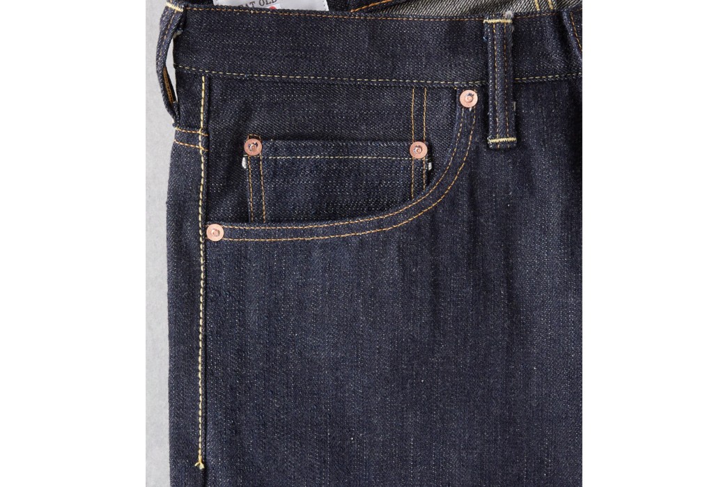 Studio-D'Artisan-Updates-Its-High-Tapered-Fit-With-Its-SD-909-Jean-front-top-right-pockets