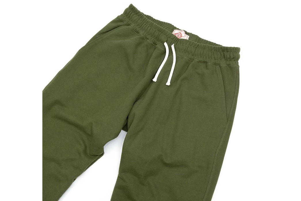 Couch-Bathe-in-Bather's-New-Sweatpants-green-top