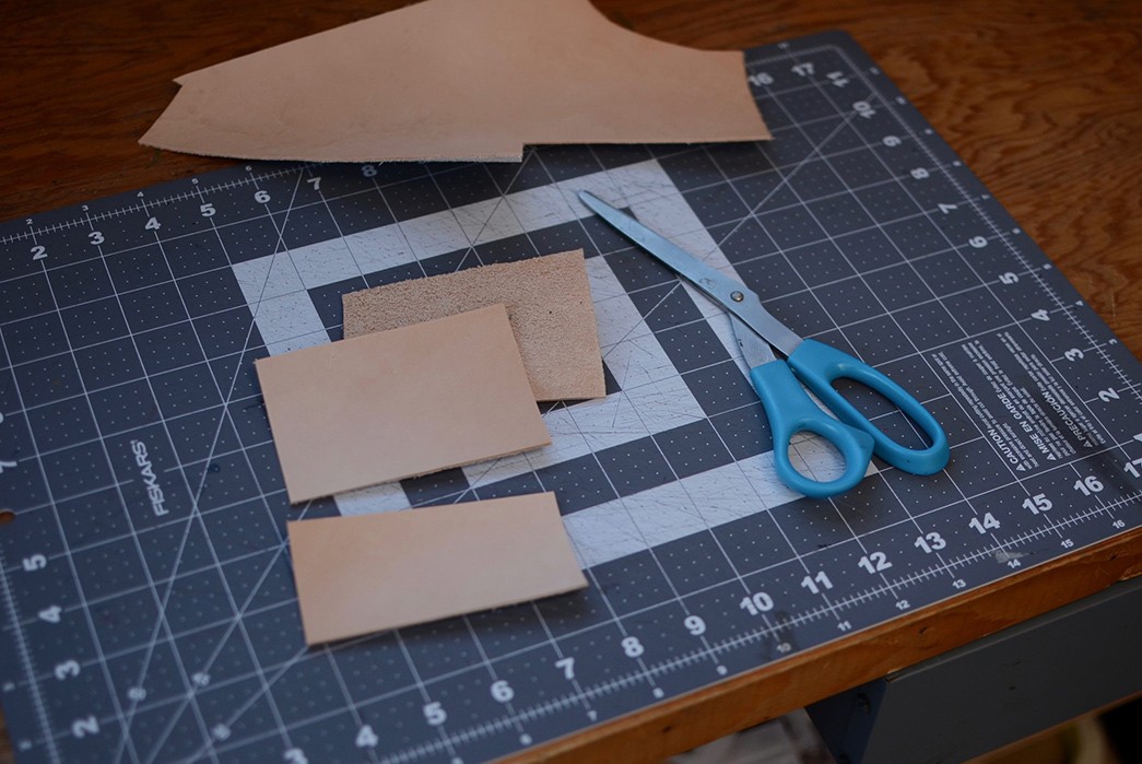 How-To-Make-a-Basic-Cardholder-Glue-and-punch-leather