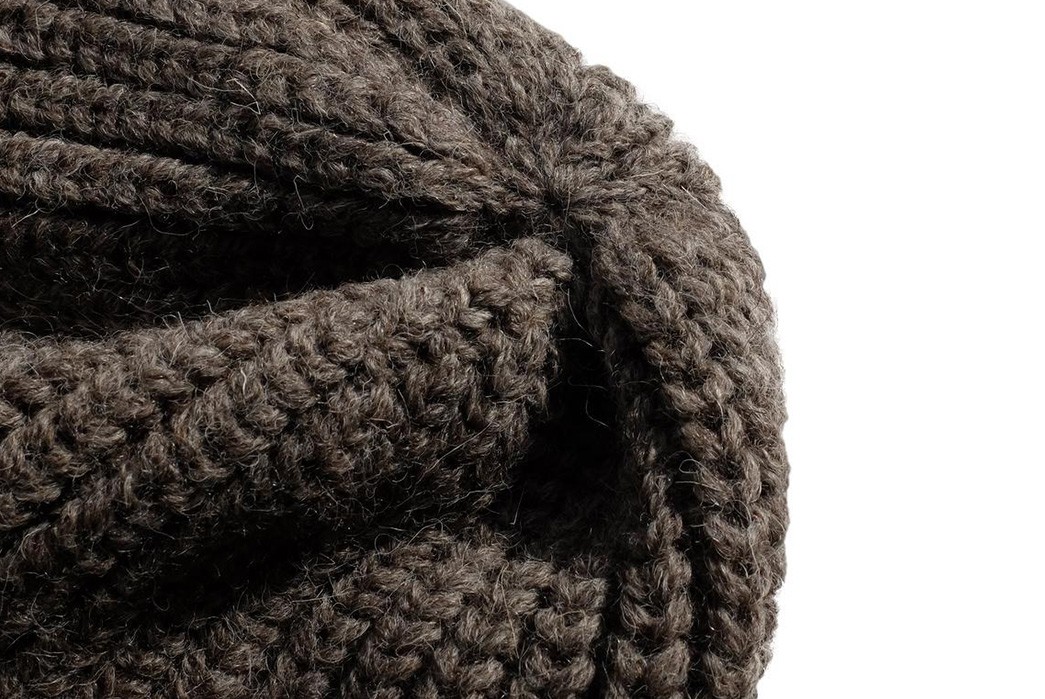 Rob-Your-Pantry-In-Fullcount's-Wool-Fisherman's-Balaclava-top-detailed