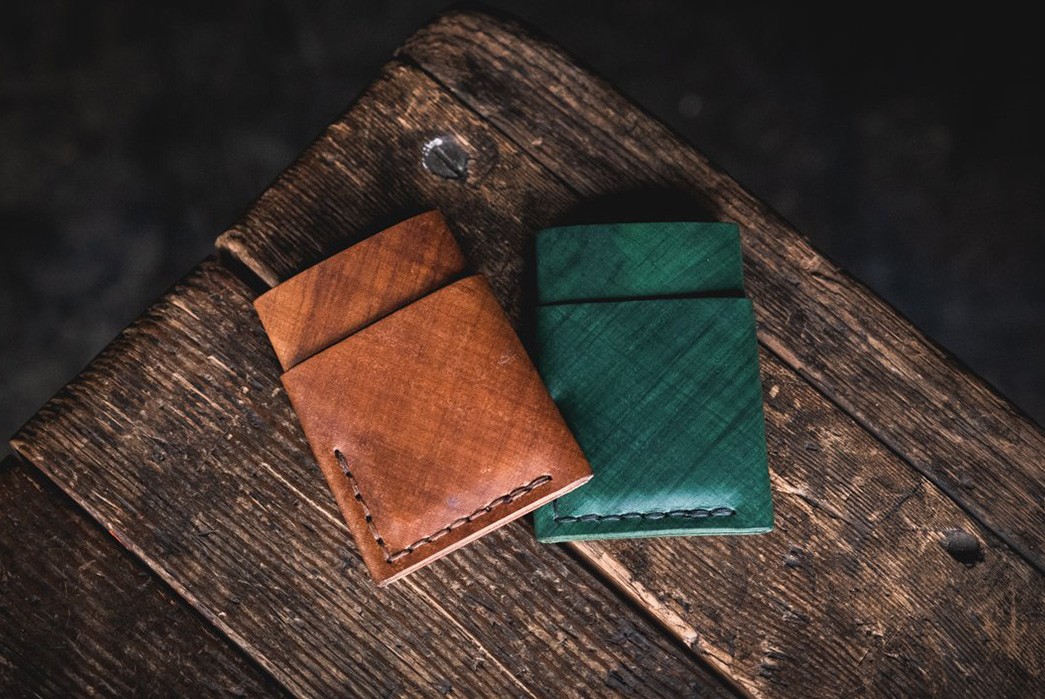 Craft-&-Lore-Hatches-A-Limited-Edition-Rendition-Of-Its-Port-Wallet-brown-green-backs