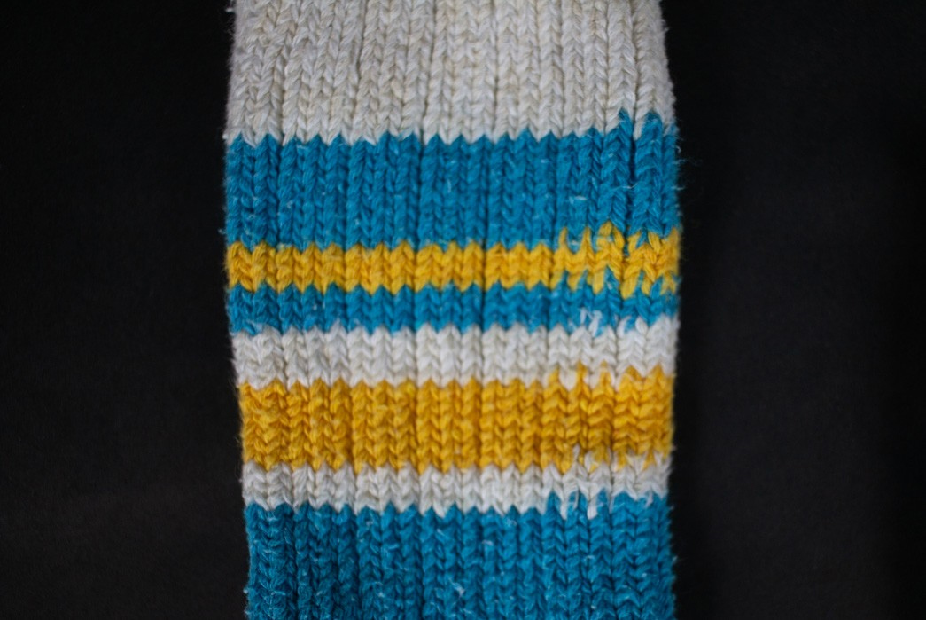 The-Great-White-Sock-Review-sock-blue-white-yellow