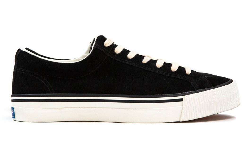 Warehouse-Is-Back-With-More-Of-Its-3400-Suede-Sneakers-black-single-side