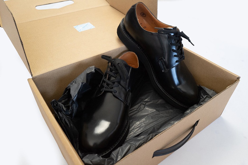 Post-Up-In-Warehouse's-Latest-Footwear-Venture-in-box
