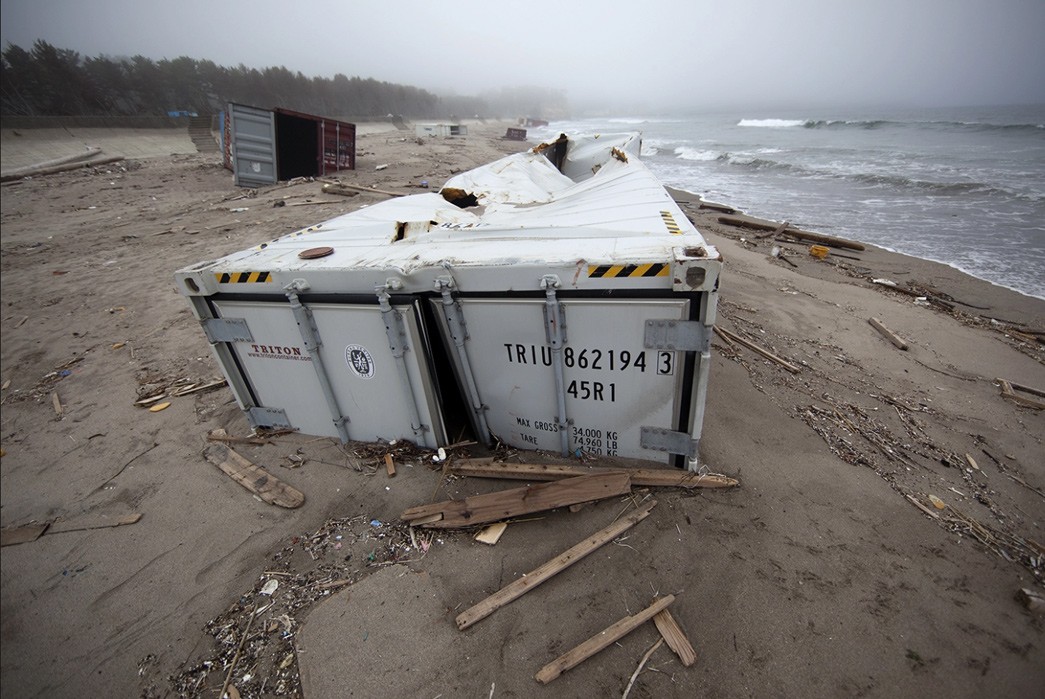 Eric-Kvatek-on-the-10-Year-Anniversary-of-the-Fukushima-Disaster-truck-in-sand