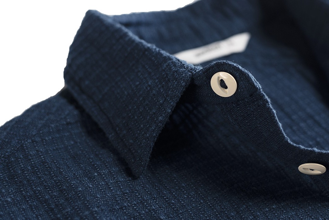 This-3sixteen-Crosscut-Shirt-Is-Made-From-Hand-Loomed-Indigo-Cotton-front-collar
