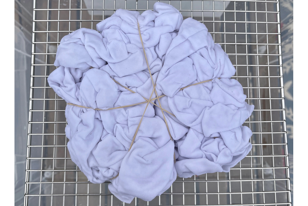 The-Heddels-Backyard-Guide-to-Tie-Dying-Brain-fold
