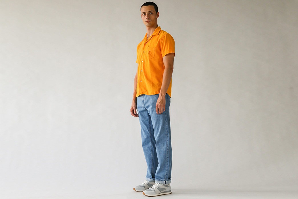 Corridor's-SS-Horse-Shoe-Shirt-Uses-An-Old-School-Polo-Shirt-Style-Fabric-model-side