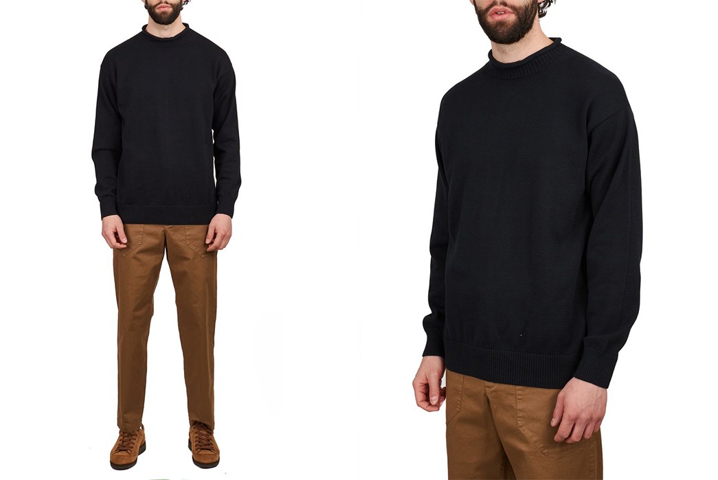 Flex-On-The-Moor-In-Arpenteur's-Dock-Sweater-model-dark