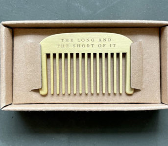 Izola's-Brass-Beard-Comb-Can-Handle-The-Long-&-Short-Of-It