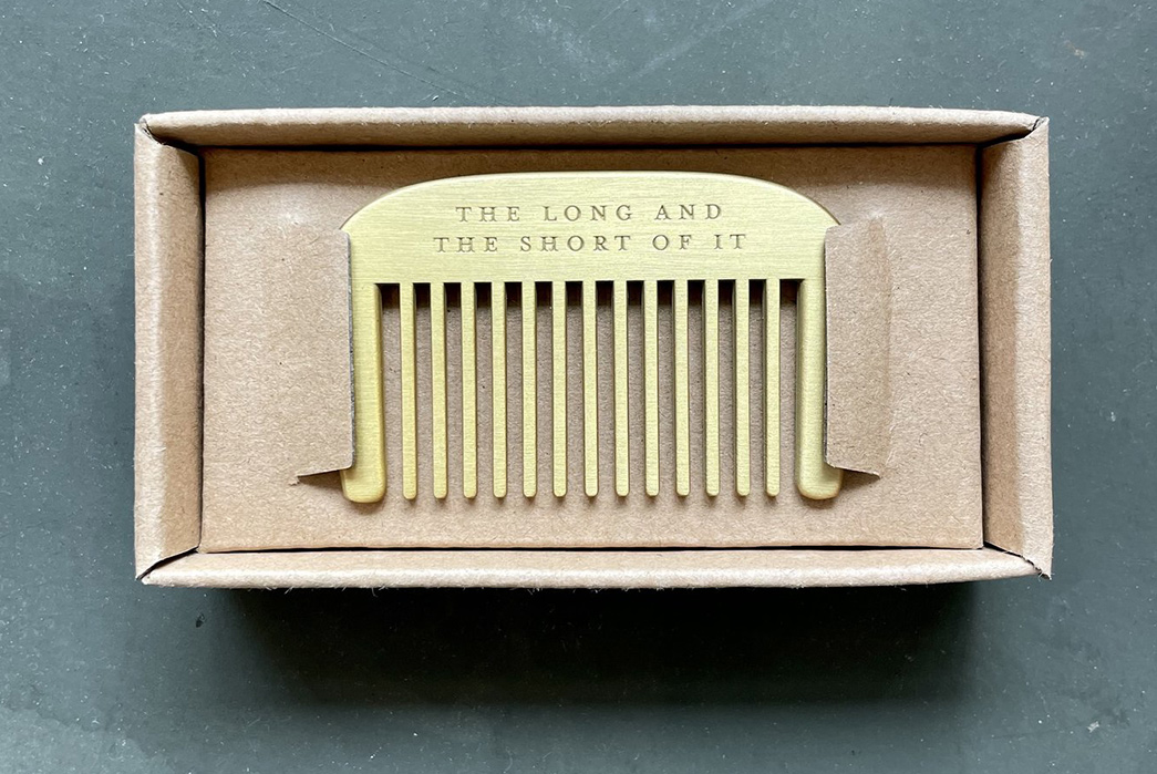 Izola's-Brass-Beard-Comb-Can-Handle-The-Long-&-Short-Of-It