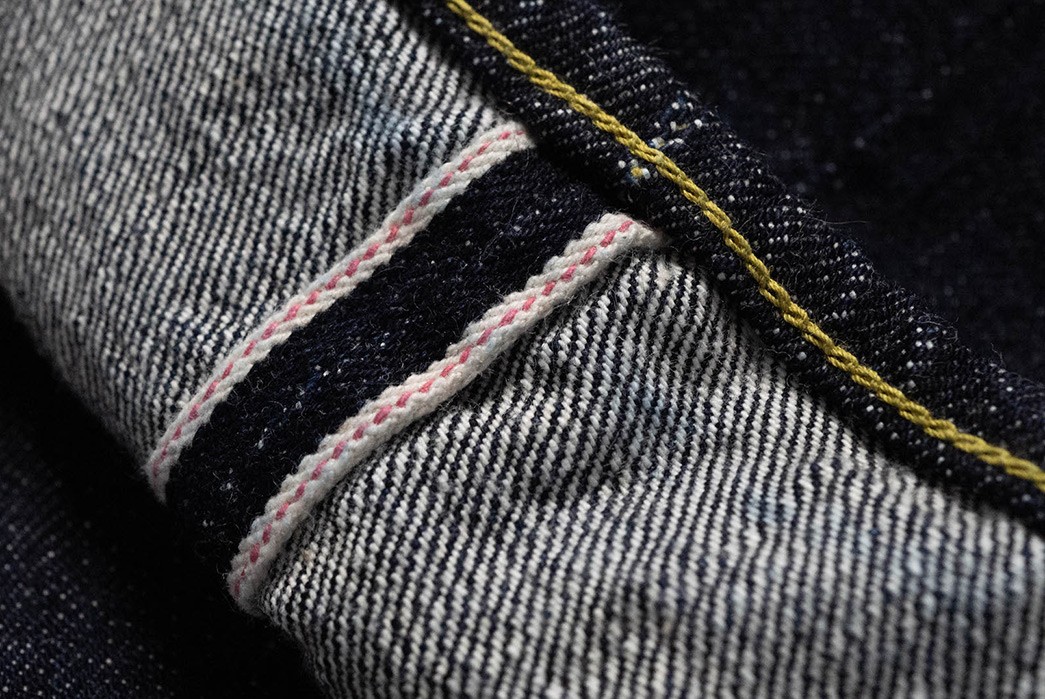 Freewheelers'-S601XX-Jean-Is-Inspired-By-Levi's-501-From-1944-45-inside-seams