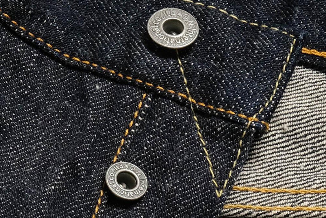ONI-Renders-Relaxed-Straight-Jeans-In-Demonic-Natural-Indigo-Selvedge-Denim-front-top-buttons