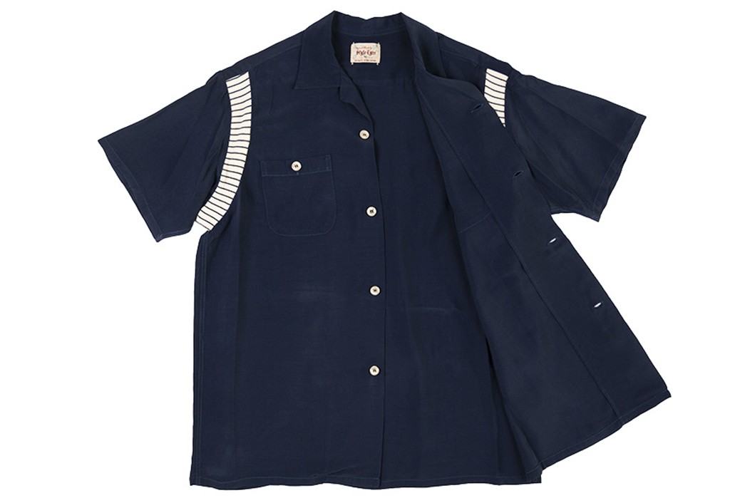 Style-Eyes-With-Ribs-Shirt-Is-Saucy-navy-front-open