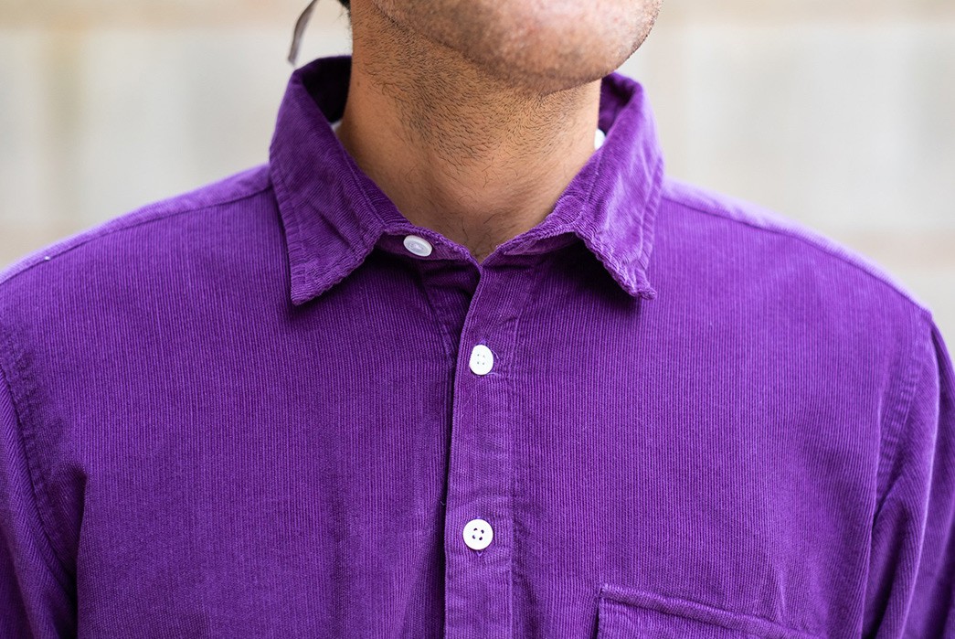 Far-Afield-Renders-A-Relaxed-Popover-In-Eye-Catching-Loganberry-Corduroy-model-front-collar