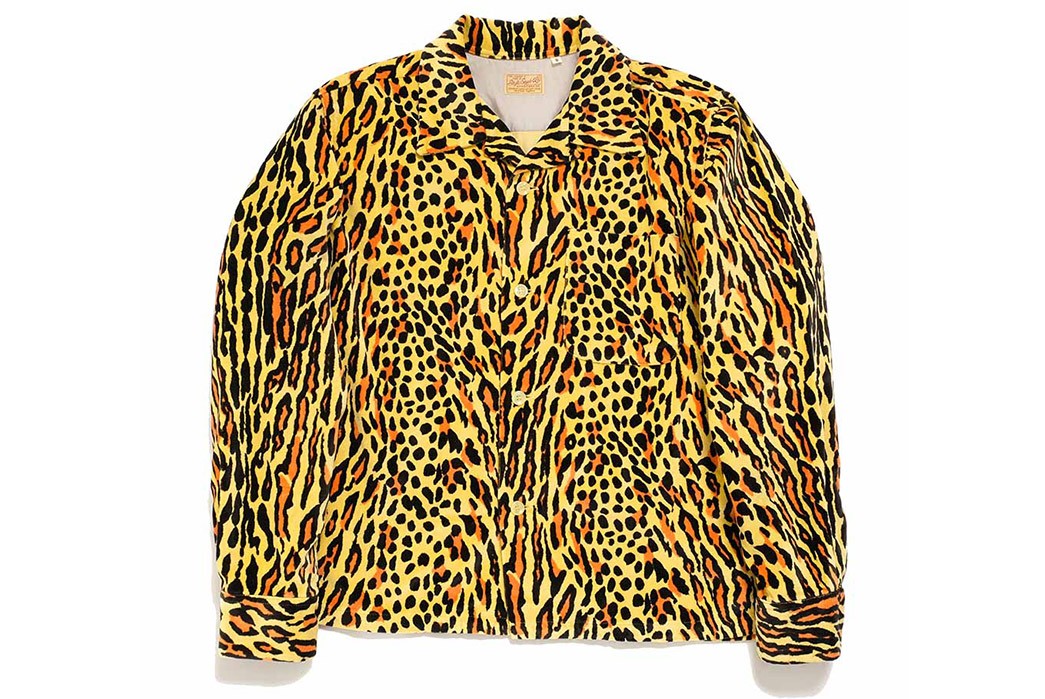 Live-Your-9th-Life-With-Style-Eyes'-Leopard-Velveteen-Sport-Shirt-front