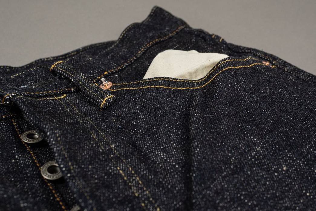 ONI-Applies-A-Natural-Indigo-Version-Of-Its-XX-Denim-To-Its-'Wide'-Straight-Jeans-front-pockets-2