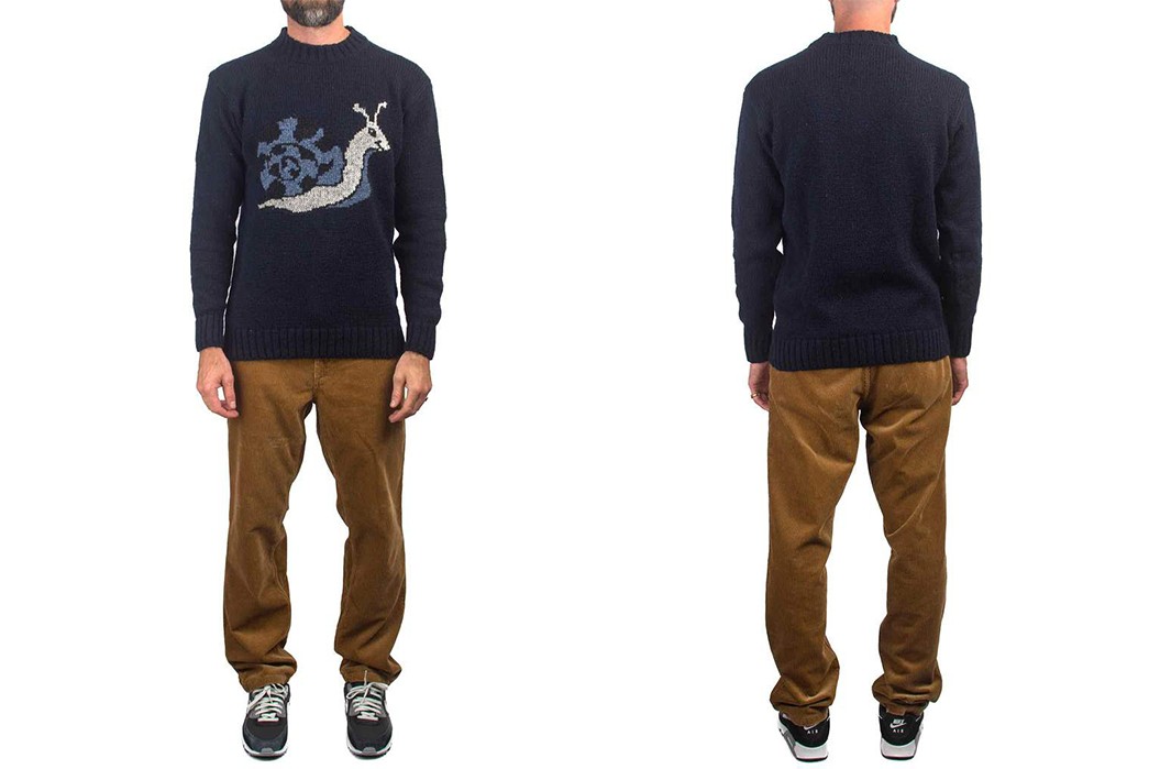 Live-Slow-In-Howlin's-Snails-In-Paradise-Sweater-model-front-back
