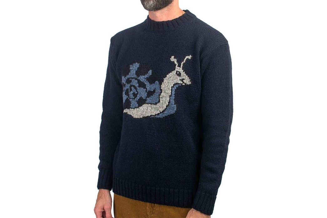 Live-Slow-In-Howlin's-Snails-In-Paradise-Sweater-model-front