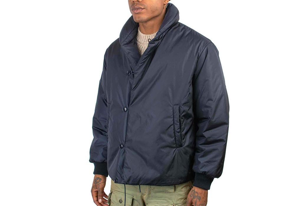 Arpenteur's-Loft-Jacket-Is-The-Puffer-Deck-Jacket-You-Never-Knew-You-Needed-model-front-side