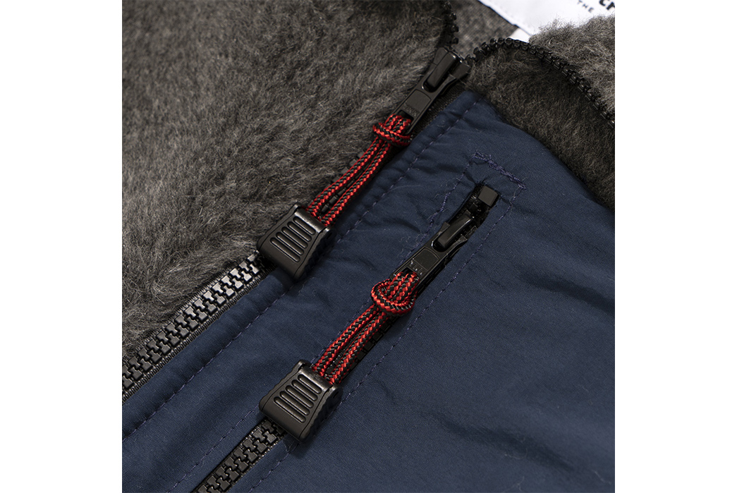 Get-Lost-In-The-American-Trench-Wool-Fleece-zippers