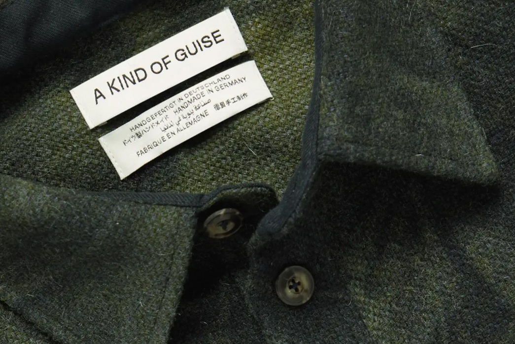 Wool-Flannels---Five-Plus-One-Plus-One---A-Kind-of-Guise-Dullu-Tie-Dyed-Virgin-Wool-Flannel-Overshirt-collar