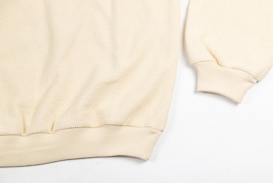 Columbiaknit's-Hobnail-Cobblecloth-Crewneck-Splices-Thermal-&-Sweatshirt-Details-beige-sleeve