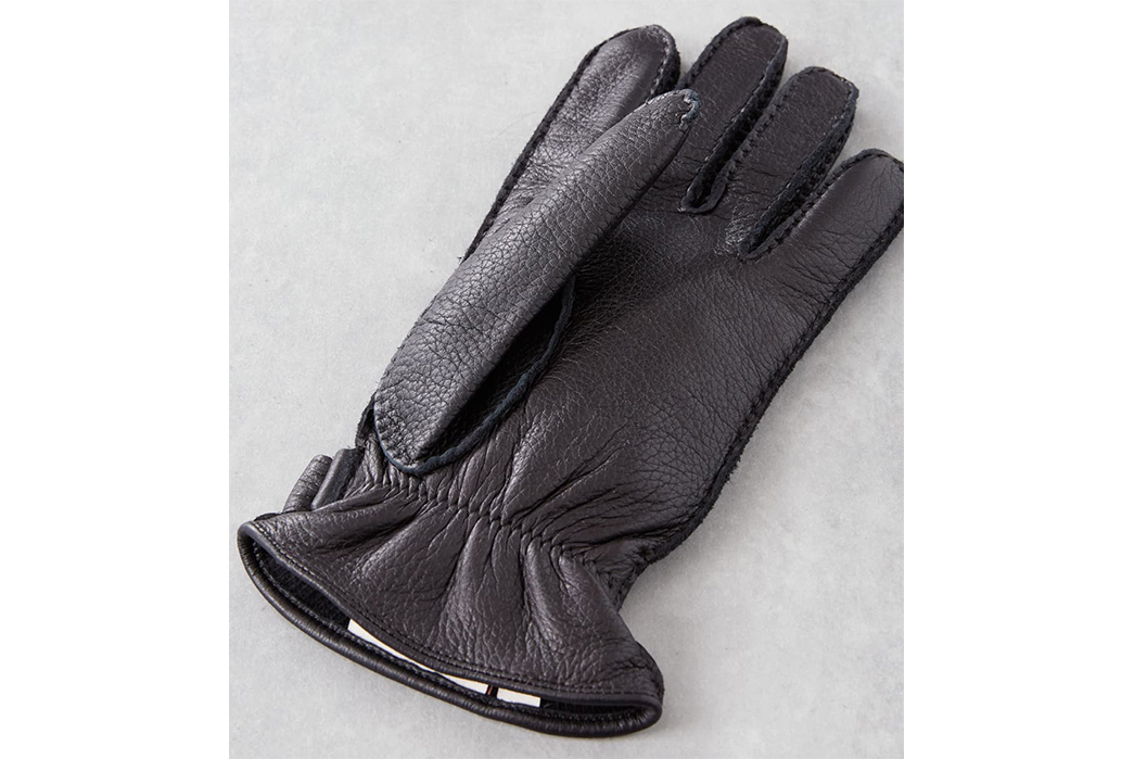 Hestra's-Elk-Leather-Winston-Glove-Is-Table-Cut-&-Lined-With-Cashmere-inside