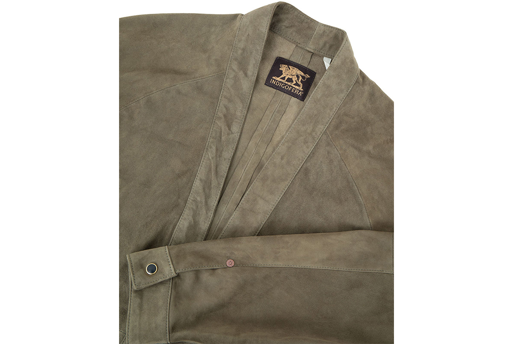 Indigofera's-Slowhand-Suede-Shirt-Is-The-Ultimate-Spring-Layer-collar-and-sleeve